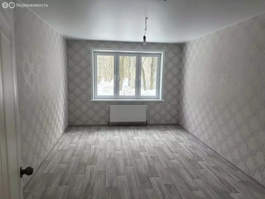 3-комнатная квартира: Смоленск, проезд Дзержинского (78 м) - Фото 1