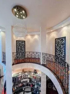 Квартира, 5 и более комнат, 185.4 м - Фото 0
