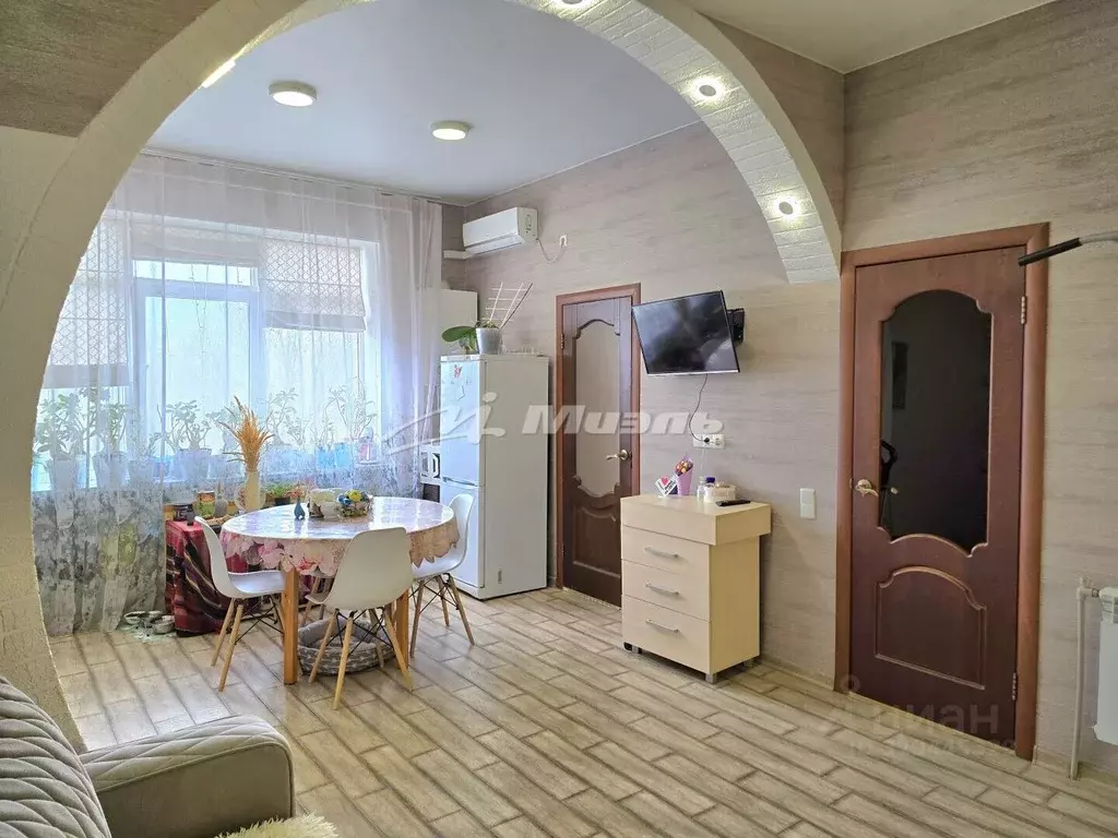 2-к кв. Крым, Симферополь ул. Балаклавская, 47а (49.3 м) - Фото 1