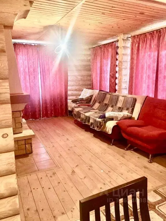 Дом в Саратовская область, с. Усть-Курдюм ул. Мусы Джалиля, 45 (203 м) - Фото 0