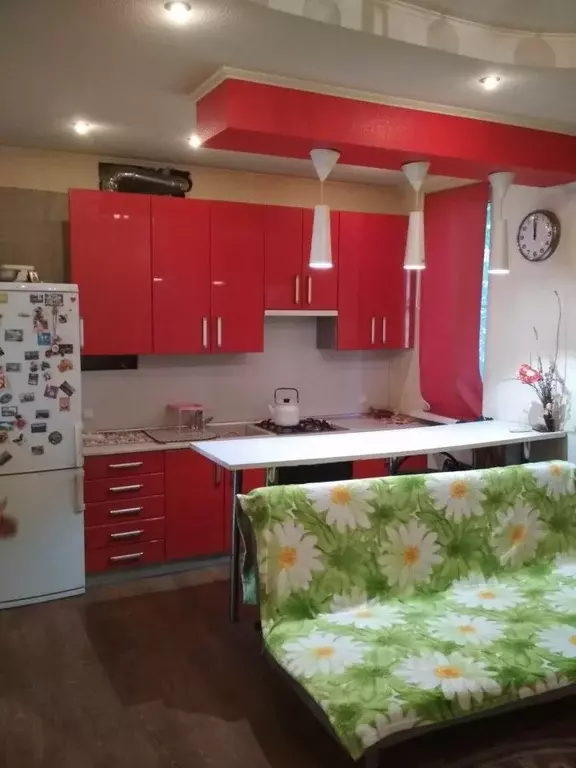2-к кв. Ростовская область, Ростов-на-Дону Клубная ул., 10а (45.0 м) - Фото 0