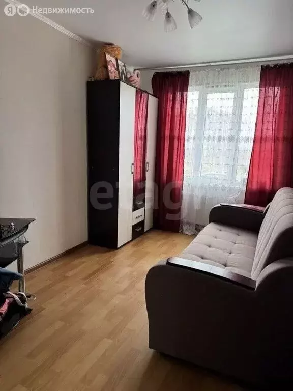 2-комнатная квартира: Омск, Верхнеднепровская улица, 275к3 (46.7 м) - Фото 2