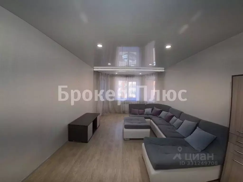 3-к кв. Хакасия, Абакан просп. Дружбы Народов, 49А (90.0 м) - Фото 1