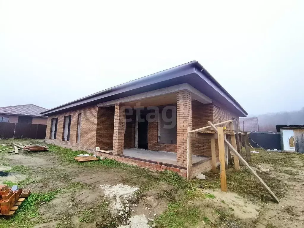 Дом в Калужская область, Калуга ул. Непокоренных Ленинградцев, 50Б ... - Фото 1