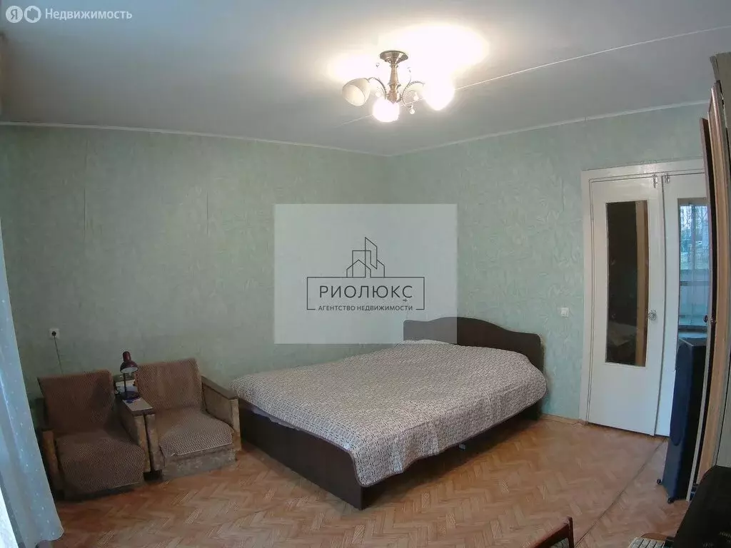 1-комнатная квартира: Челябинск, улица Руставели, 25А (68.9 м) - Фото 1