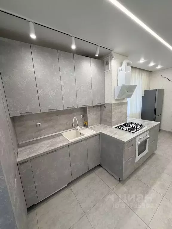 2-к кв. Ставропольский край, Ставрополь ул. Рогожникова, 19/5 (74.0 м) - Фото 1