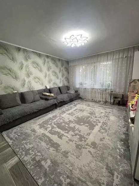 3-к. квартира, 58м, 1/5эт. - Фото 0