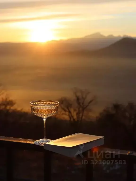 Дом в Адыгея, Майкопский район, Даховское с/пос км 8-й (15 м) - Фото 2