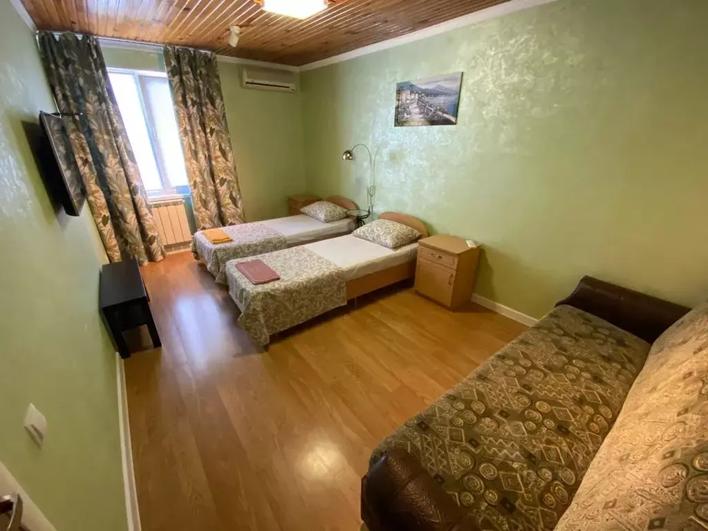2-к кв. Крым, Судак ул. Гагарина, 31 (42.0 м) - Фото 1