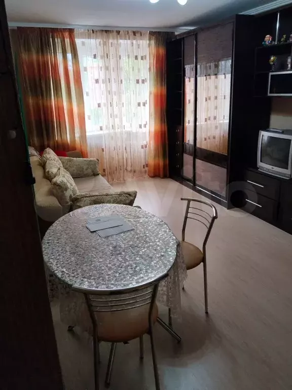 Комната 18 м в 4-к., 6/9 эт. - Фото 0
