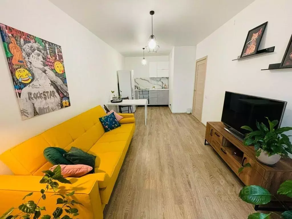 2-к кв. Свердловская область, Екатеринбург ул. Крауля, 89А (66.5 м) - Фото 2