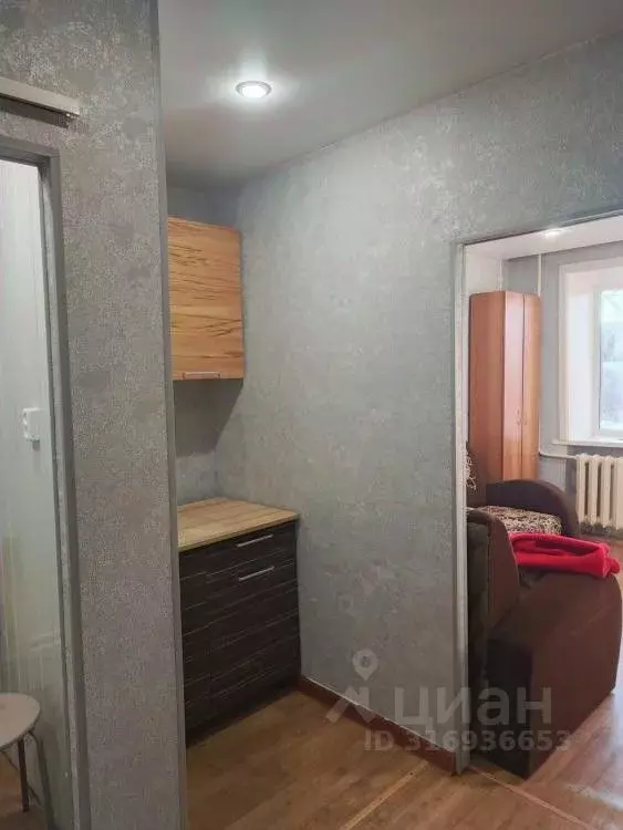 1-к кв. Иркутская область, Иркутск ул. Помяловского, 1б (18.4 м) - Фото 0
