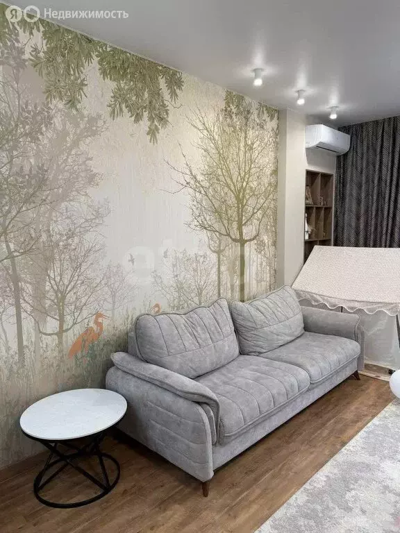2-комнатная квартира: Абакан, улица Комарова, 7Б (62.5 м) - Фото 1