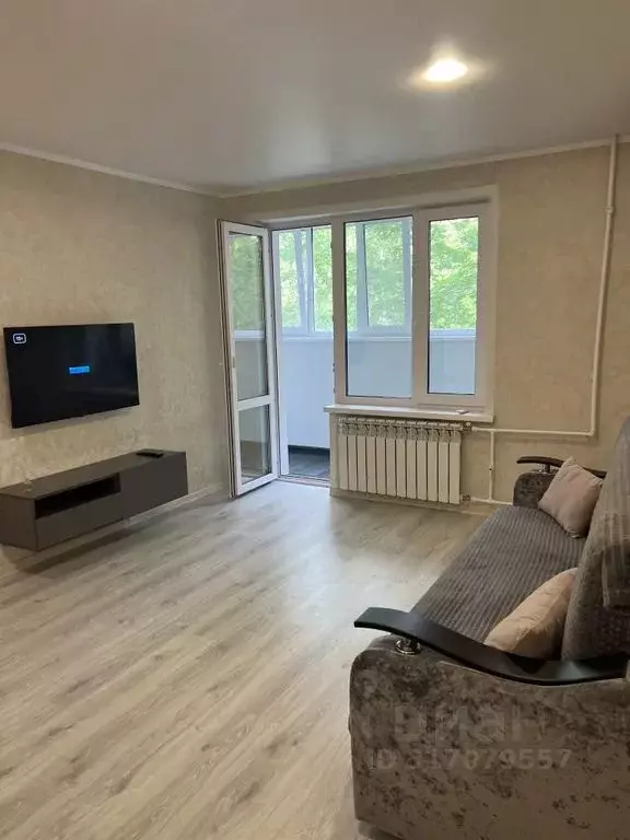 1-к кв. Татарстан, Казань ул. Сафиуллина, 12 (37.0 м) - Фото 1