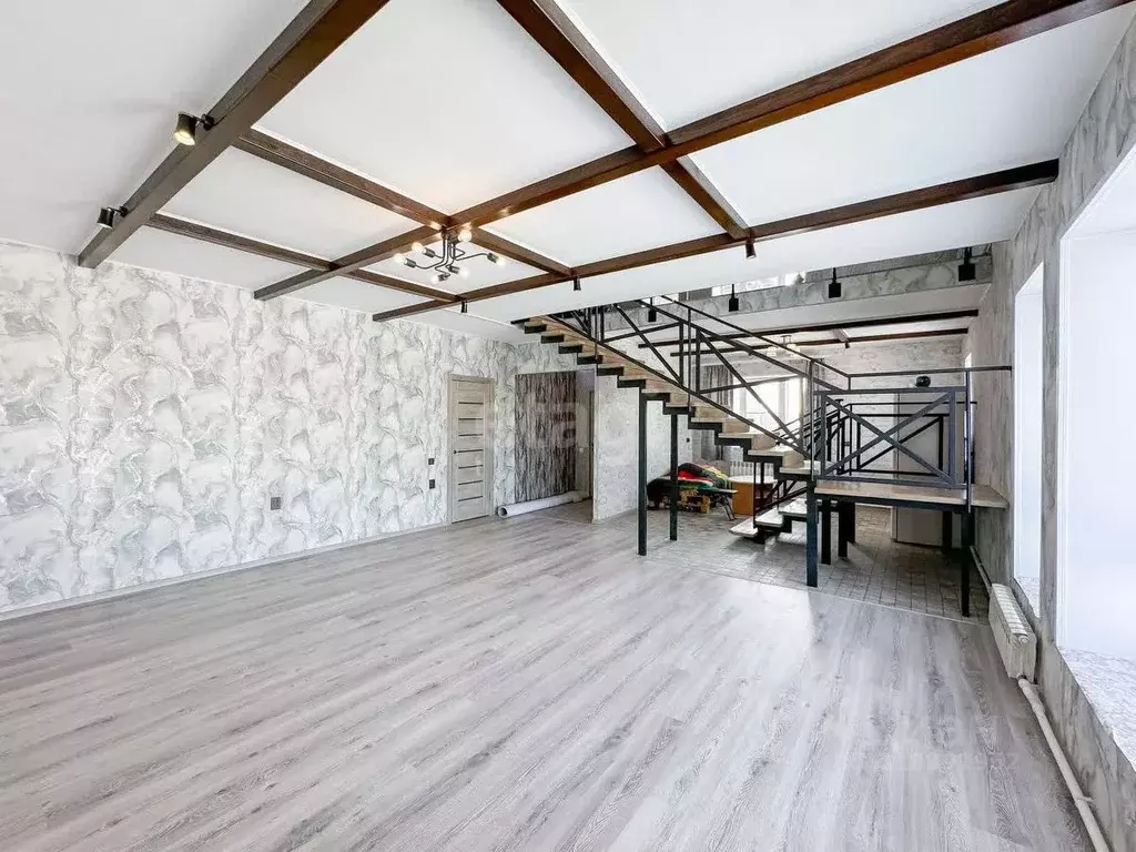 Дом в Хабаровский край, Хабаровский район, с. Гаровка-1 Совхозная ул., ... - Фото 1