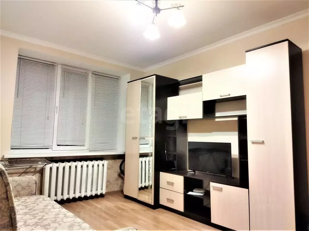 1-к кв. Крым, Симферополь ул. Беспалова (30.0 м) - Фото 0