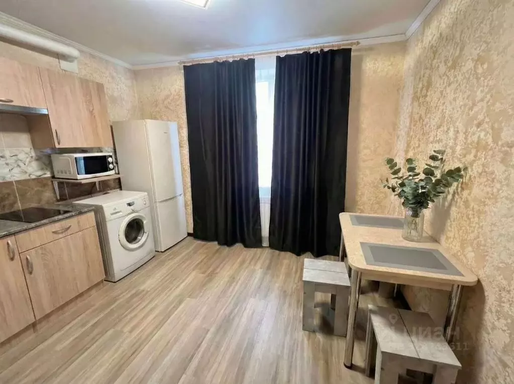 1-к кв. Саратовская область, Саратов Миллеровская ул., 15А (37.0 м) - Фото 2