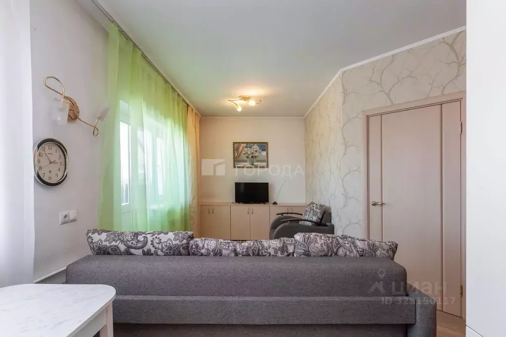 2-к кв. Алтайский край, Барнаул ул. Димитрова, 48А (36.3 м) - Фото 1