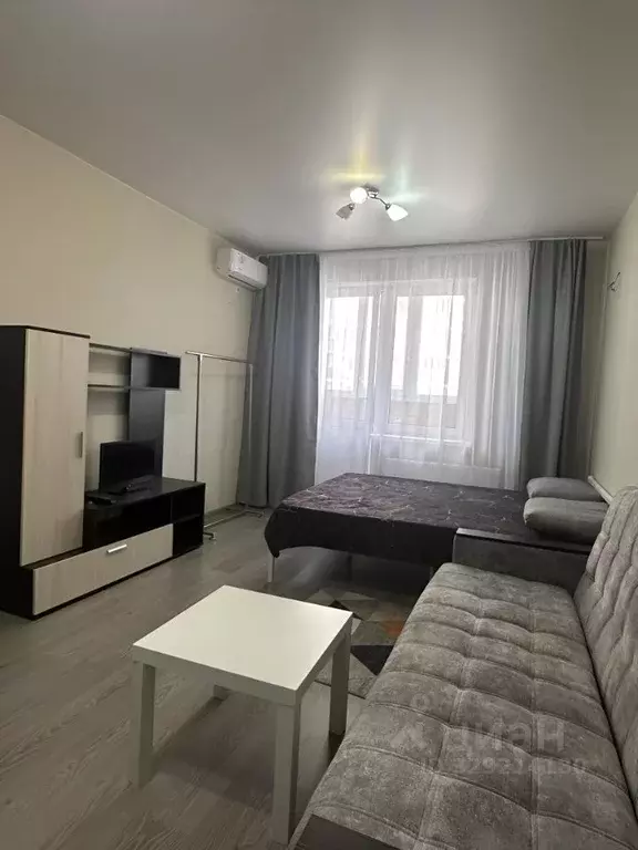 Студия Краснодарский край, Краснодар ул. Автолюбителей, 1/7к5 (30.0 м) - Фото 1