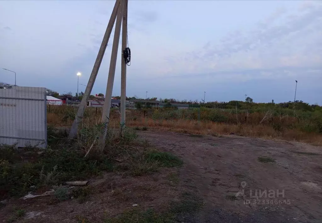 Участок в Ростовская область, Азовский район, Обильненское с/пос, пос. ... - Фото 1