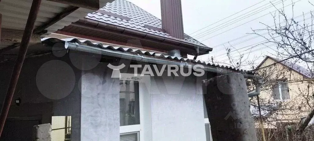 Дом в Крым, Симферопольский район, Чистенское с/пос, с. Фонтаны, ... - Фото 1