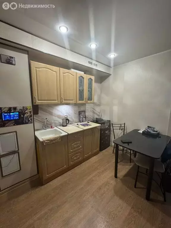 1-комнатная квартира: Иркутск, микрорайон Первомайский, улица ... - Фото 0