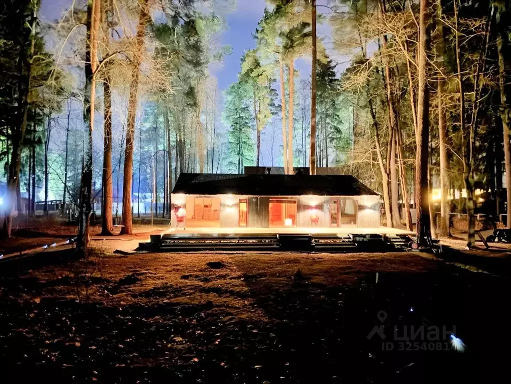 Дом в Московская область, Одинцовский городской округ, д. Иваньево ул. ... - Фото 2