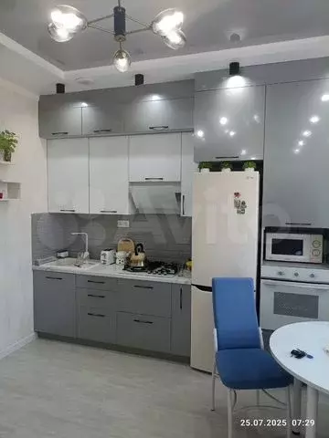 1-к. квартира, 40 м, 3/3 эт. - Фото 0