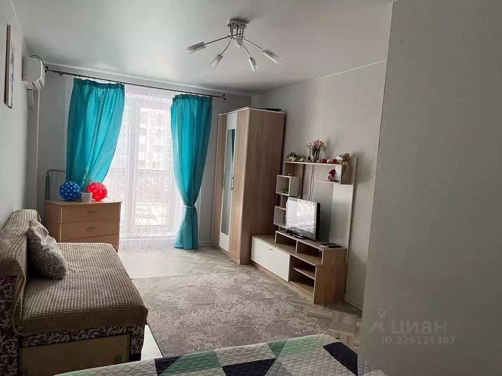 1-к кв. Волгоградская область, Волгоград ул. Расула Гамзатова, 7 (39.0 ... - Фото 1