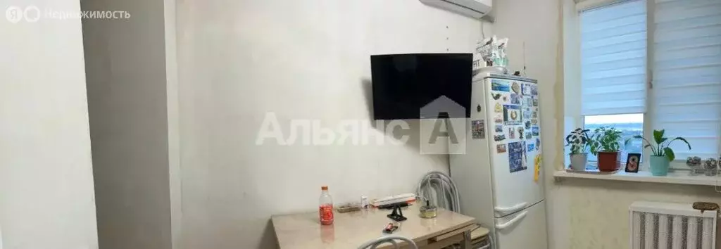 2-комнатная квартира: Волгодонск, улица Черникова, 31 (49.2 м) - Фото 2