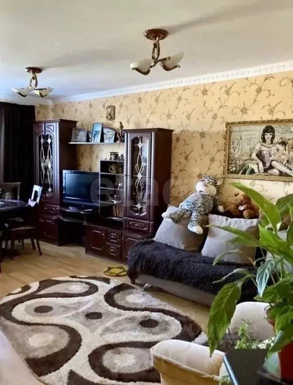 1-к кв. Крым, Белогорск ул. Нижнегорская, 89 (65.5 м) - Фото 1