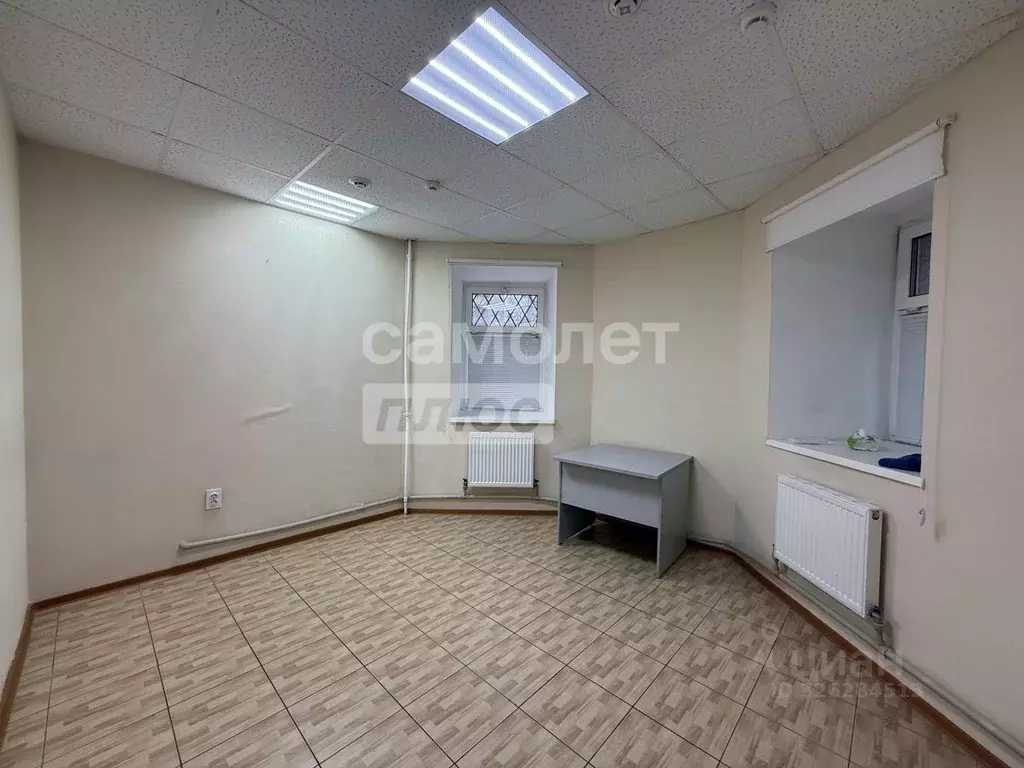 Помещение свободного назначения в Татарстан, Казань ул. Лазарева, 3 ... - Фото 2