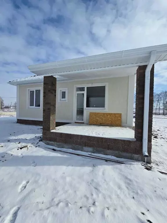 Дом в Белгородская область, Белгородский район, Хохловское с/пос, с. ... - Фото 1
