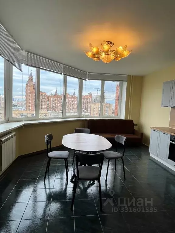 3-к кв. Москва ул. Ирины Левченко, 1 (112.0 м) - Фото 1