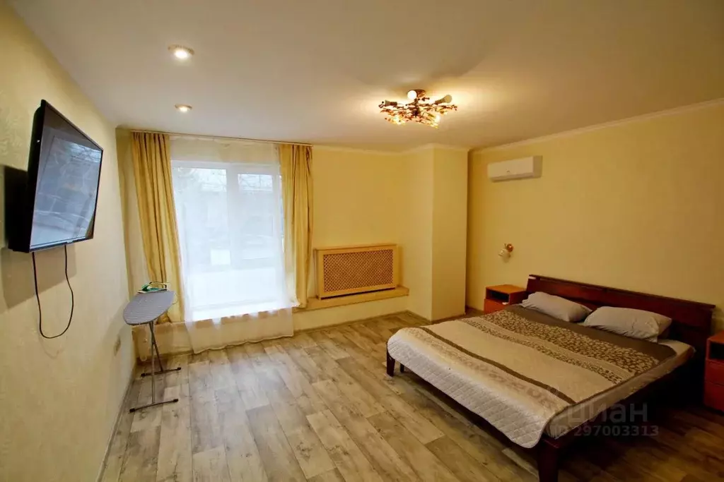 2-к кв. Крым, Ялта пер. Ульяновский, 4 (65.0 м) - Фото 1