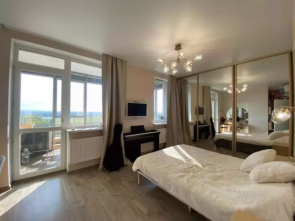 2-к кв. Татарстан, Казань ул. Оренбургский Тракт, 8Д (75.0 м) - Фото 2