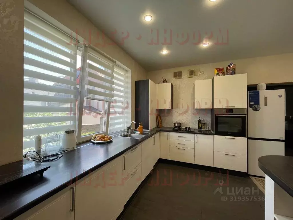 Дом в Севастополь ул. Волнистая, 57 (180 м) - Фото 1