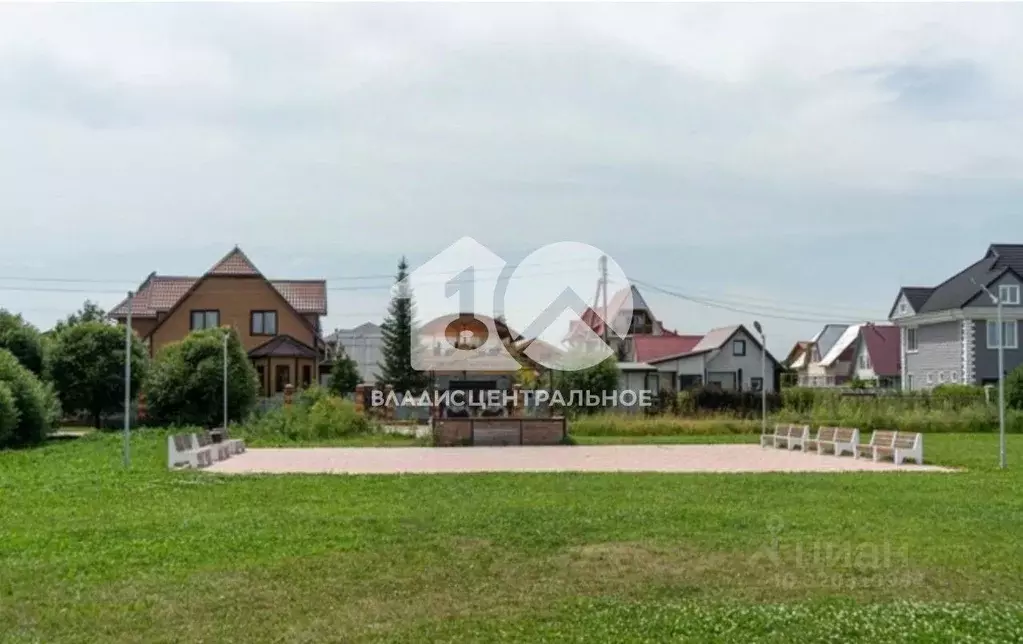 Участок в Новосибирская область, Искитимский район, Мичуринский ... - Фото 0