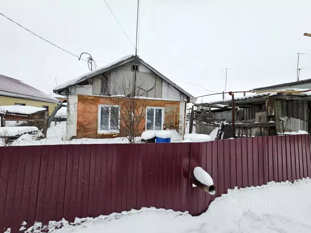 Дом в Омская область, Калачинск ул. Крупской, 131 (105 м) - Фото 1