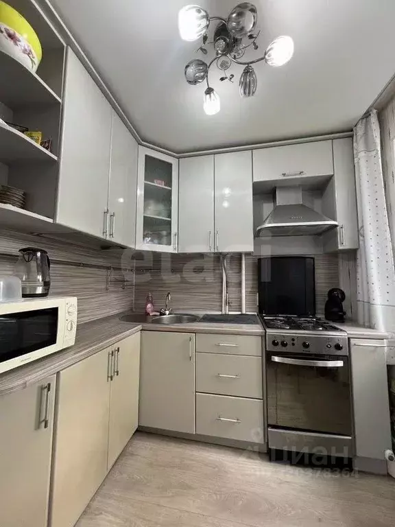 1-к кв. Коми, Сыктывкар Первомайская ул., 47 (30.9 м) - Фото 1