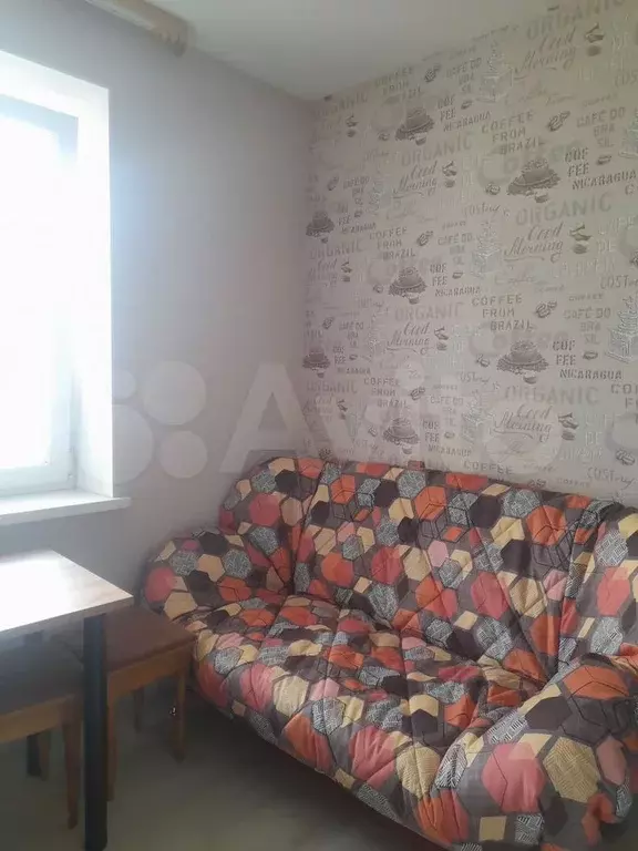 1-к. квартира, 42 м, 8/10 эт. - Фото 1