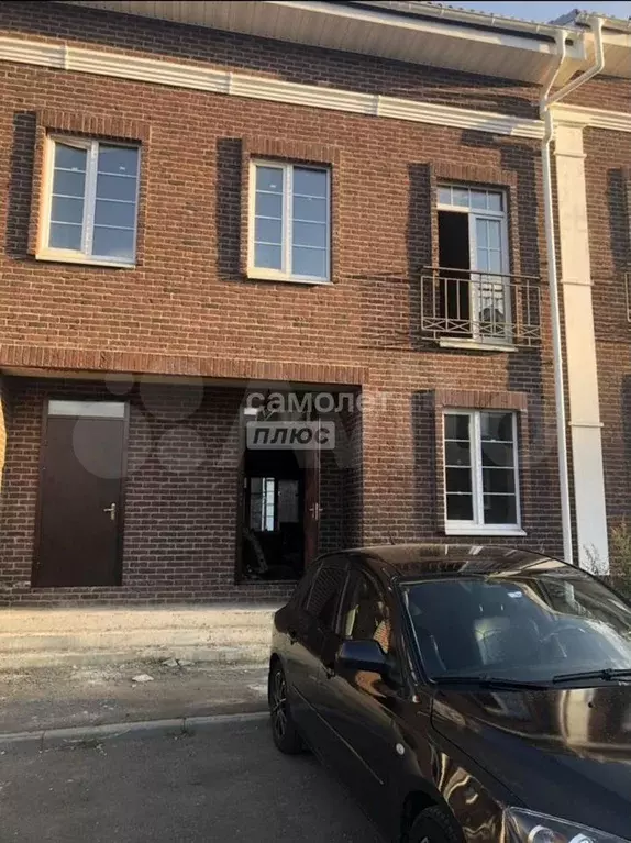 Таунхаус 150 м на участке 1,5 сот. - Фото 1