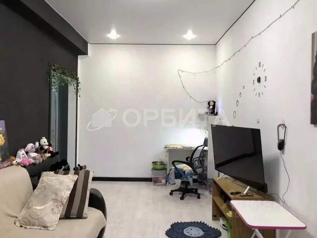 2-к кв. Тюменская область, Тюмень ул. Жуковского, 84к1 (53.8 м) - Фото 1