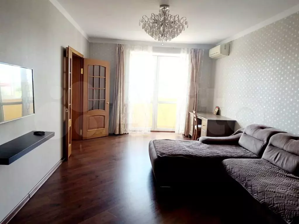 3-к. квартира, 104 м, 9/10 эт. - Фото 1