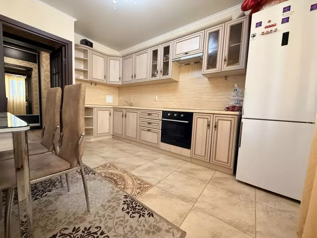 2-к кв. Краснодарский край, Краснодар Российская ул., 72/6 (58.0 м) - Фото 1