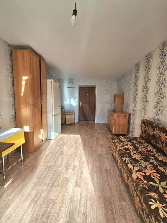 Комната 17,6 м в 1-к., 2/4 эт. - Фото 1