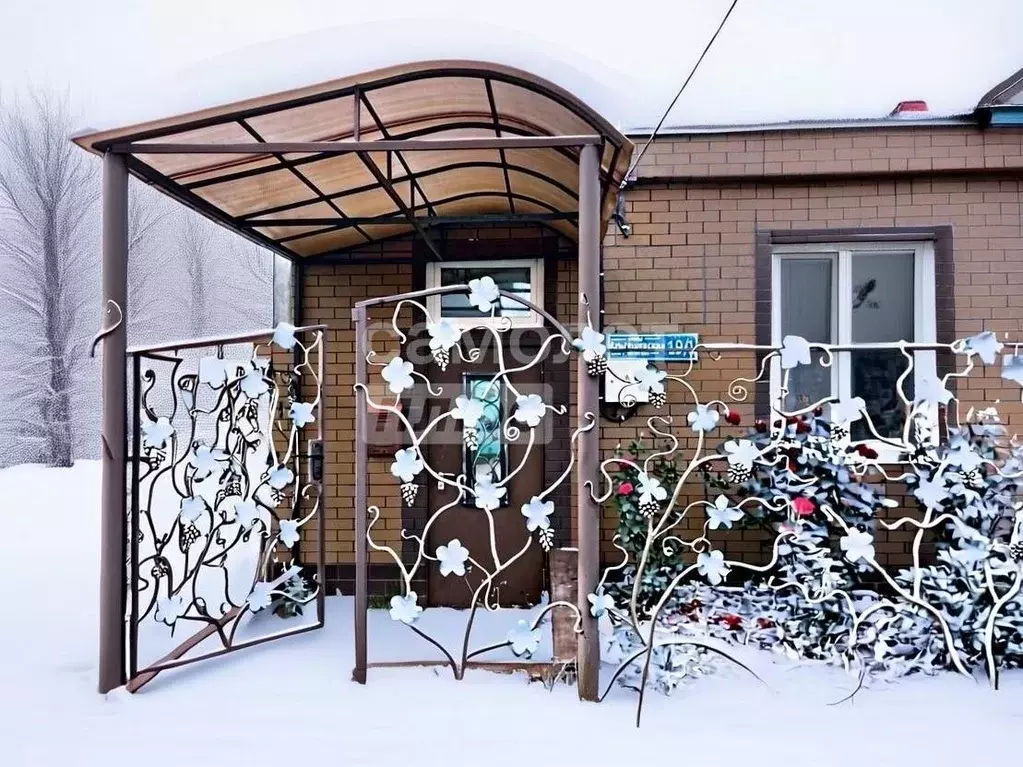 Дом в Чувашия, Чебоксары Альгешевская ул., 19 (50 м) - Фото 1