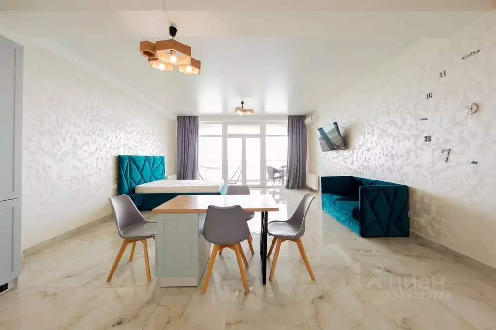 1-к кв. Крым, Евпатория ул. Симферопольская, 2Фс1 (65.0 м) - Фото 2