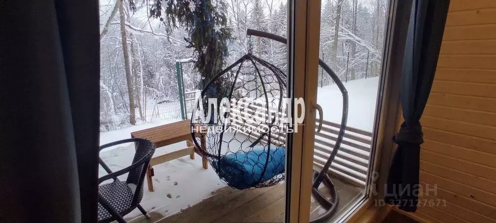 Участок в Ленинградская область, Гатчинский муниципальный округ, с. ... - Фото 2