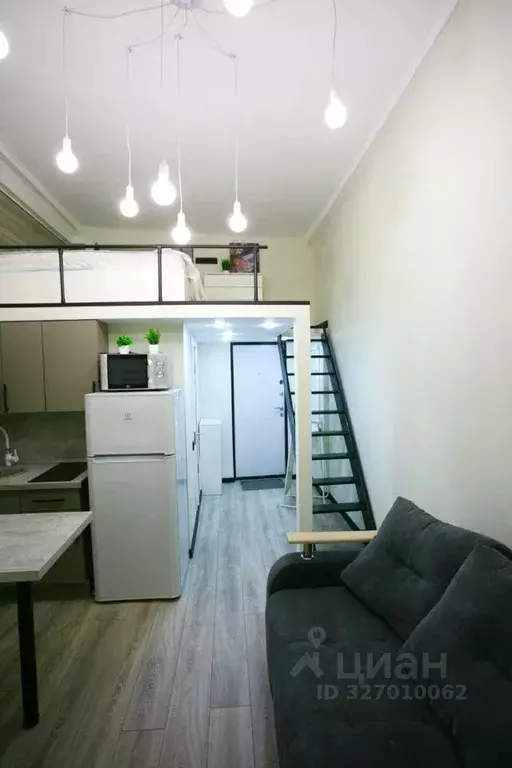 Комната Санкт-Петербург ул. Глинки, 15 (28.0 м) - Фото 1